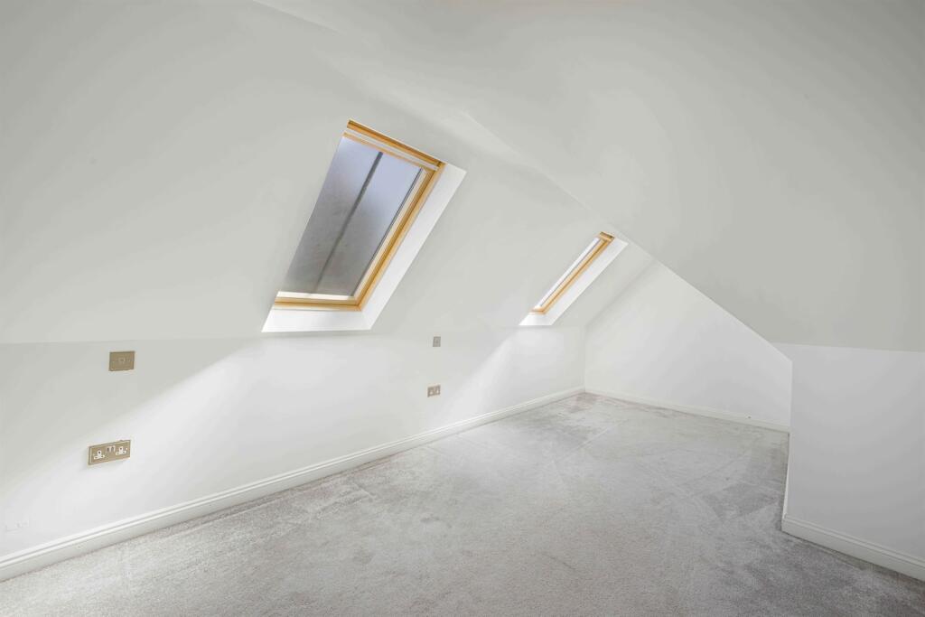 6 bedroom detached house for sale in Millway, Hale Barns, Altrincham, WA15